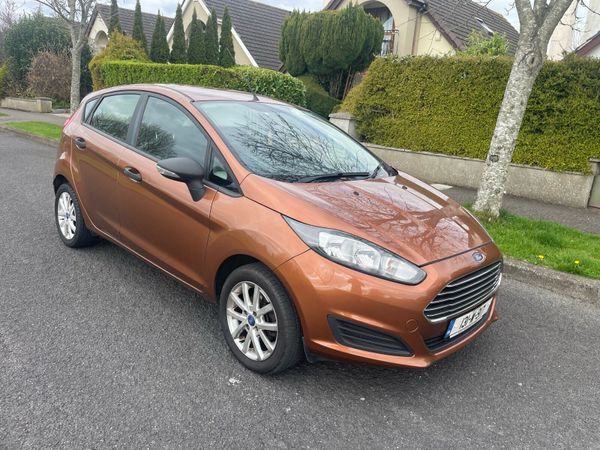 Ford Fiesta Hatchback, Petrol, 2013, Brown
