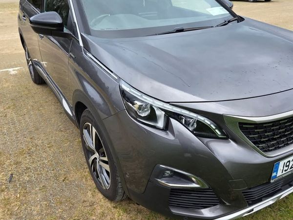 Peugeot 5008 MPV, Diesel, 2019, Grey