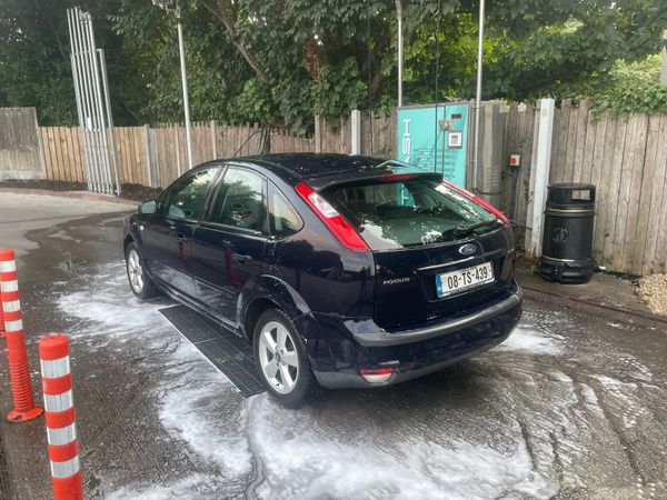 Ford Focus Hatchback, Petrol, 2008, Blue