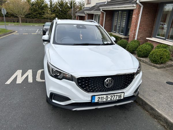 MG ZS Hatchback, Electric, 2021, White