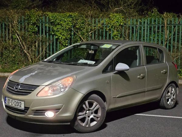 Opel Corsa Hatchback, Petrol, 2007, Gold
