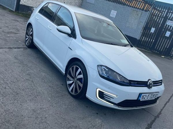 Volkswagen Golf Hatchback, Petrol Plug-in Hybrid, 2016, White