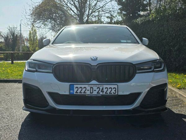 BMW 5-Series Saloon, Petrol Plug-in Hybrid, 2022, White