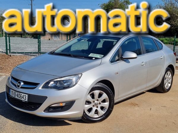Opel Astra Saloon, Diesel, 2017, Grey