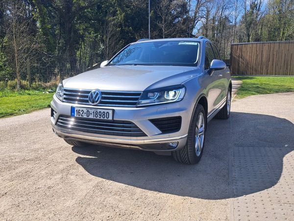 Volkswagen Touareg SUV, Diesel, 2016, Silver
