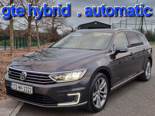 Volkswagen Passat Estate, Petrol Hybrid, 2017, Grey