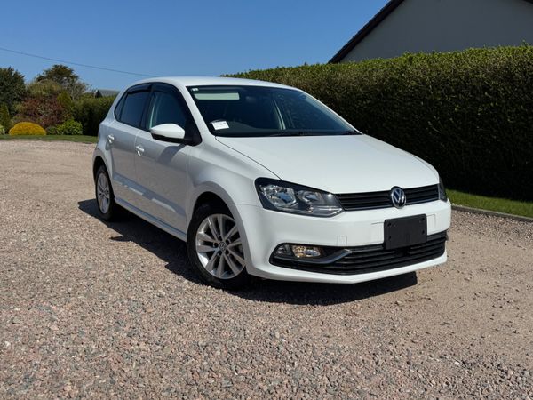 Volkswagen Polo Hatchback, Petrol, 2017, White
