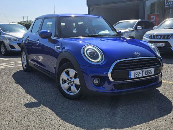 Mini Cooper Hatchback, Petrol, 2019, Blue