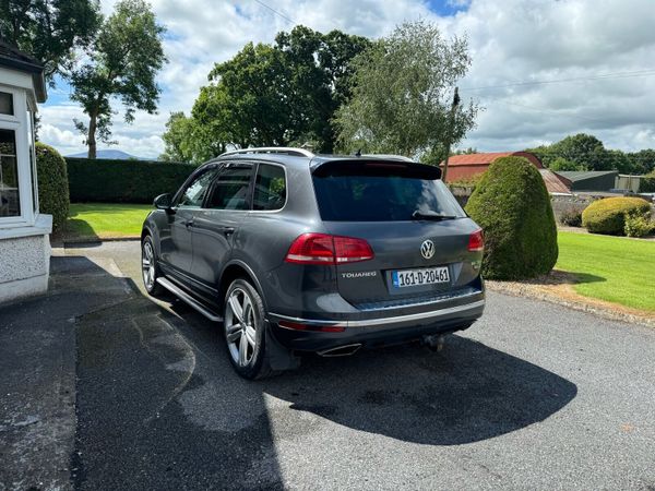 Volkswagen Touareg SUV, Diesel, 2016, Grey