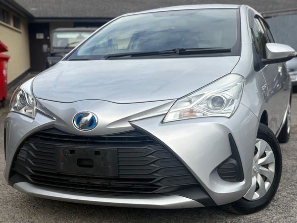 Toyota Vitz Hatchback, Petrol Hybrid, 2019, Silver