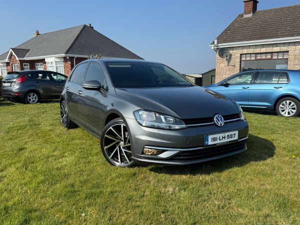 Volkswagen Golf Estate, Petrol, 2019, Grey