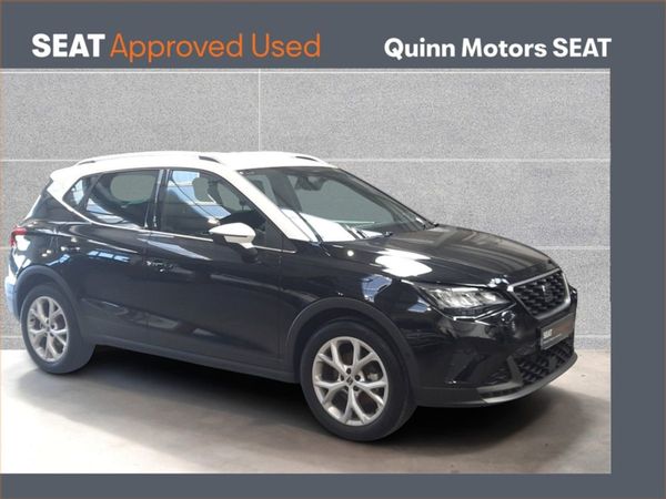 SEAT Arona Hatchback, Petrol, 2023, Black