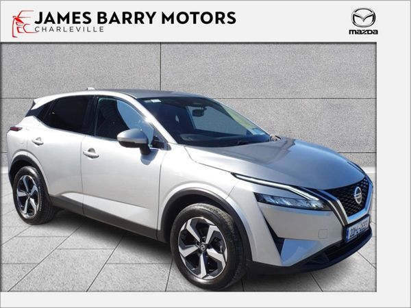 Nissan Qashqai MPV, Petrol, 2022, Grey