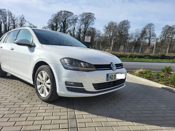Volkswagen Golf Estate, Petrol, 2014, White