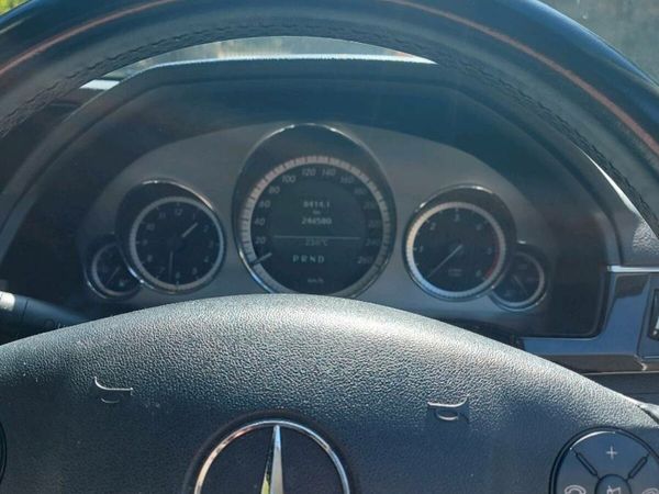 Mercedes-Benz E-Class Saloon, Diesel, 2010, Brown