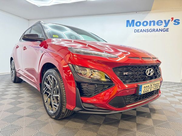 Hyundai KONA MPV, Petrol, 2022, Red