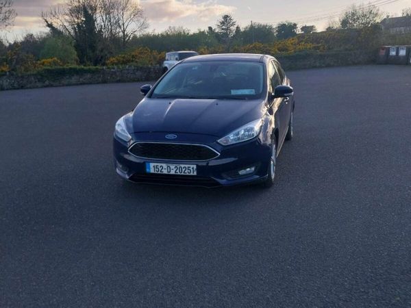 Ford Focus Hatchback, Diesel, 2015, Blue