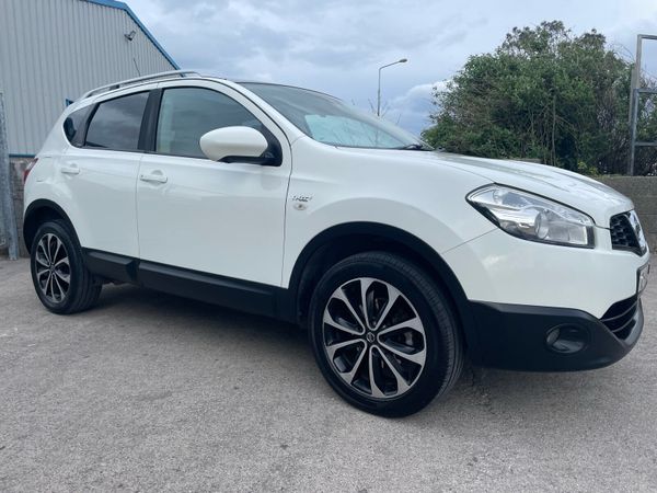 Nissan Qashqai SUV, Diesel, 2012, White