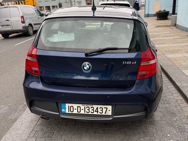 BMW 1-Series Hatchback, Diesel, 2010, Blue