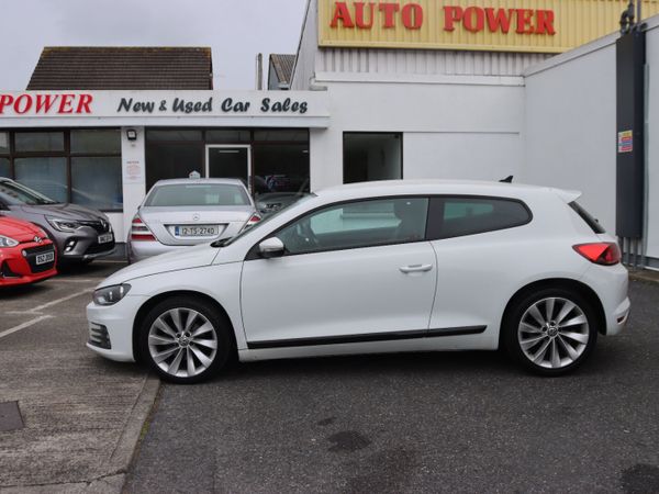 Volkswagen Scirocco Coupe, Diesel, 2015, White