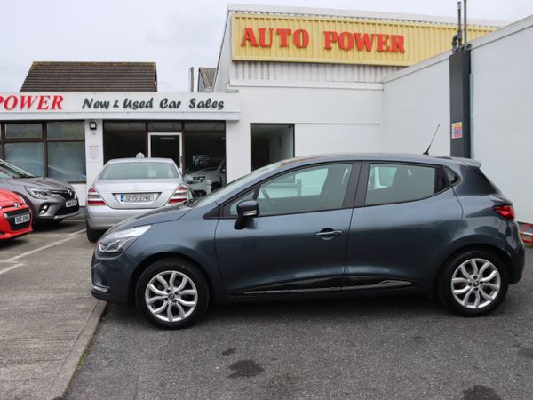 Renault Clio Hatchback, Petrol, 2017, Grey