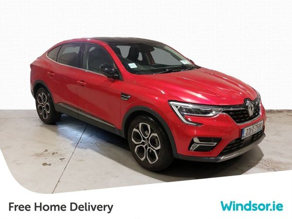 Renault Arkana Hatchback, Petrol, 2023, Red