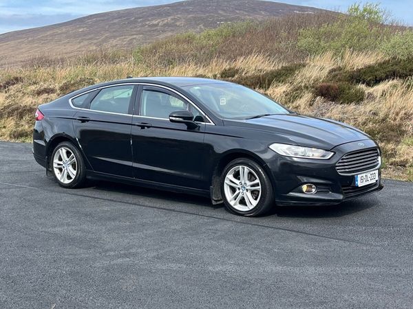 Ford Mondeo Hatchback, Diesel, 2015, Black