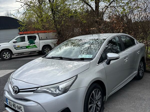 Toyota Avensis Saloon, Diesel, 2016, Silver