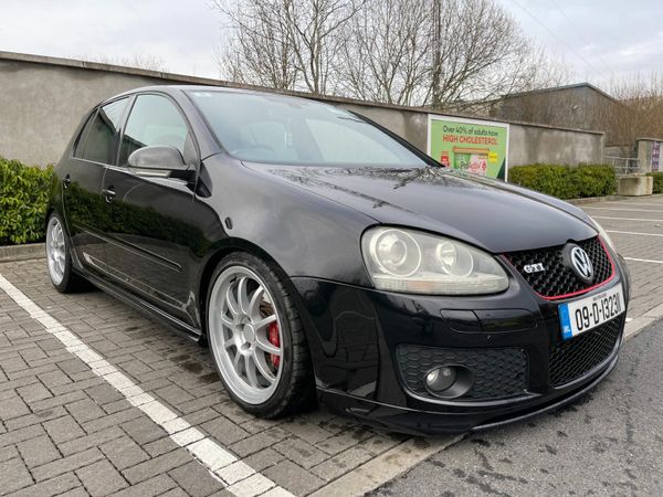 Volkswagen Golf Hatchback, Petrol, 2009, Black