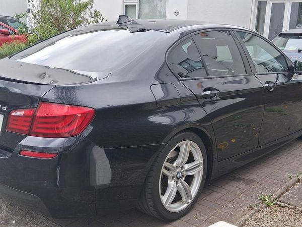 BMW 5-Series Saloon, Diesel, 2012, Black
