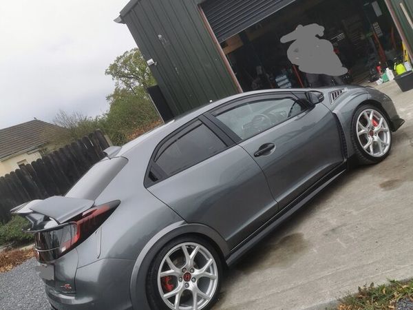 Honda Civic Hatchback, Petrol, 2015, Grey