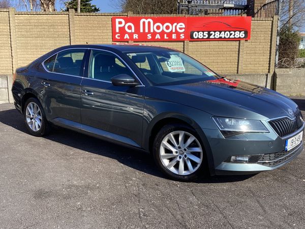Skoda Superb Saloon, Diesel, 2019, Grey