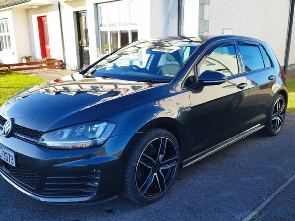 Volkswagen Golf Hatchback, Diesel, 2015, Grey