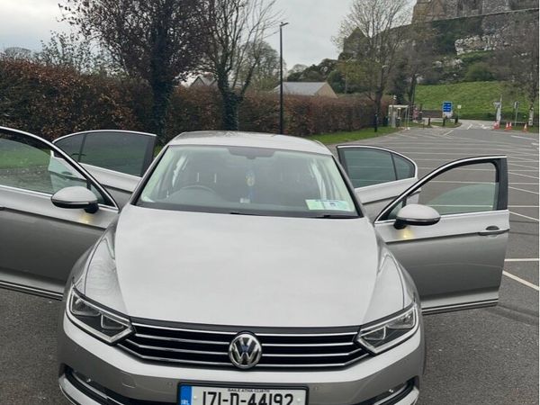 Volkswagen Passat Saloon, Diesel, 2017, Grey