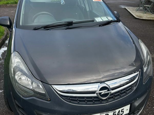 Opel Corsa Hatchback, Petrol, 2014, Grey