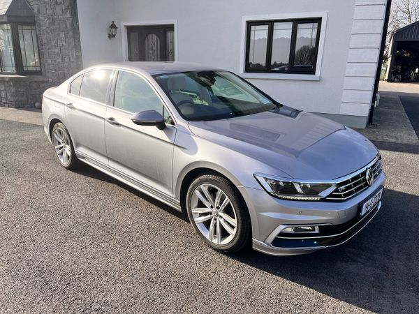 Volkswagen Passat Saloon, Diesel, 2019, Grey