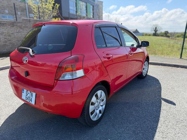 Toyota Vitz Hatchback, Petrol, 2010, Red