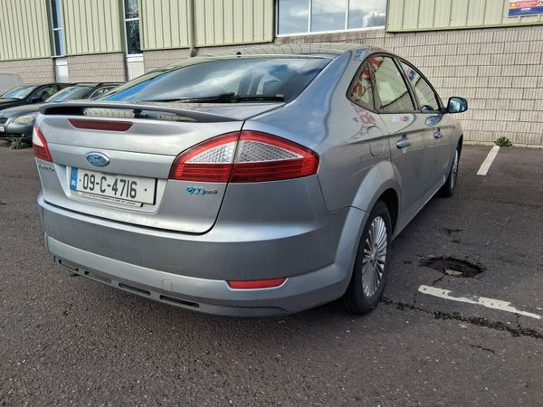 Ford Mondeo Hatchback, Diesel, 2009, Silver