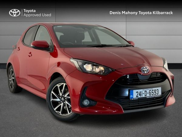 Toyota Yaris Hatchback, Petrol Hybrid, 2024, Red