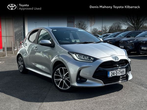 Toyota Yaris Hatchback, Petrol Hybrid, 2024, Silver