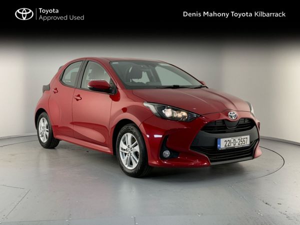 Toyota Yaris Hatchback, Petrol Hybrid, 2022, Red