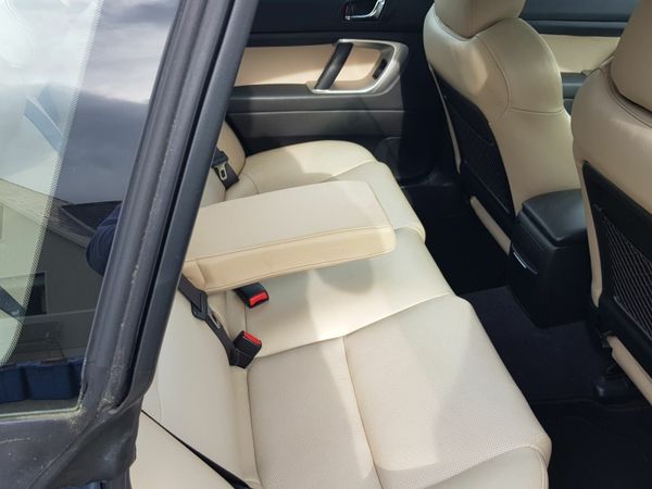 Subaru Legacy Saloon, Petrol, 2007, Blue