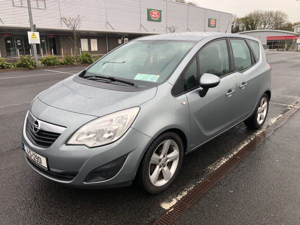 Opel Meriva MPV, Diesel, 2011, Silver