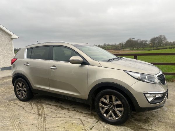 Kia Sportage SUV, Diesel, 2015, Silver