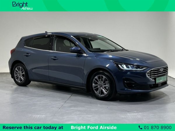 Ford Focus Hatchback, Petrol Hybrid, 2025, Blue