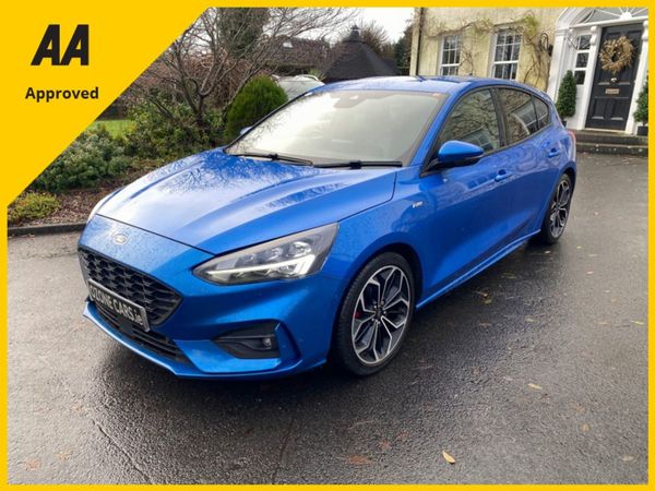 Ford Focus Hatchback, Diesel, 2020, Blue