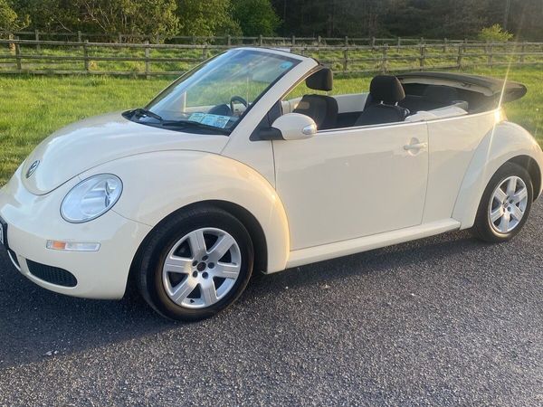 Volkswagen Beetle Convertible, Petrol, 2006, Beige