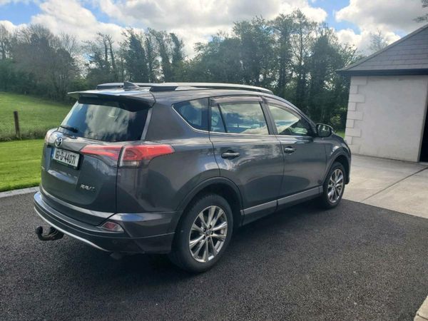Toyota RAV4 SUV, Diesel, 2016, Grey