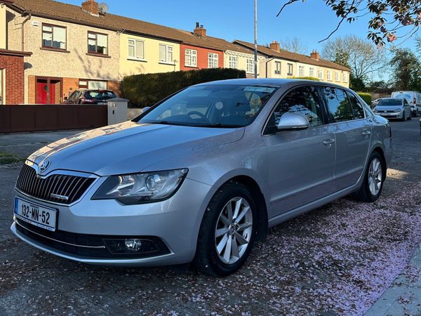 Skoda Superb Saloon, Diesel, 2013, Silver