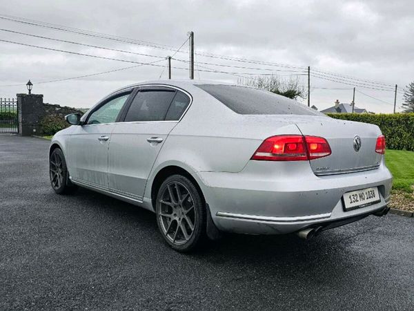Volkswagen Passat Saloon, Diesel, 2013, Silver